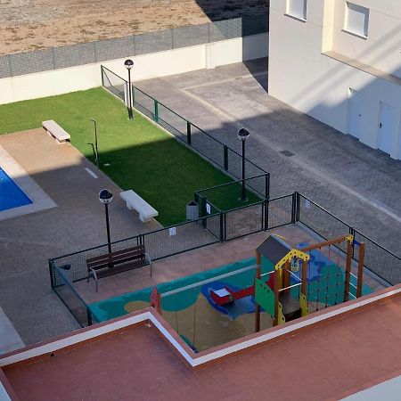 Beautiful Apartment With Pool Near The Beach Олива Екстериор снимка