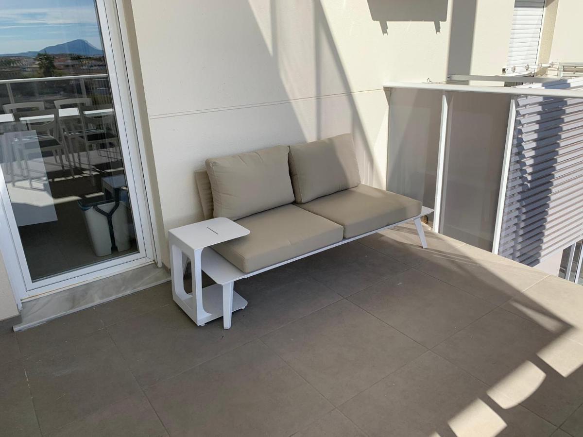Beautiful Apartment With Pool Near The Beach Олива Екстериор снимка
