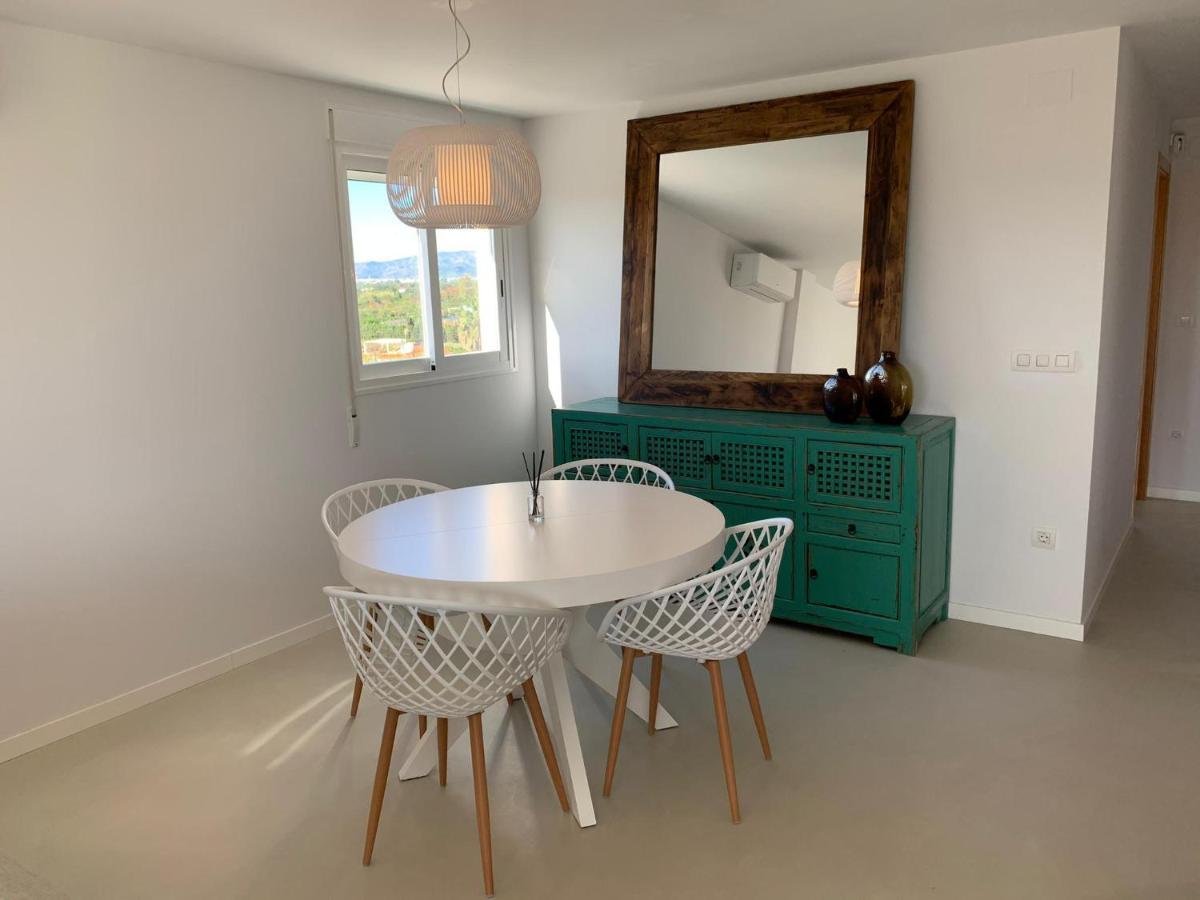 Beautiful Apartment With Pool Near The Beach Олива Екстериор снимка